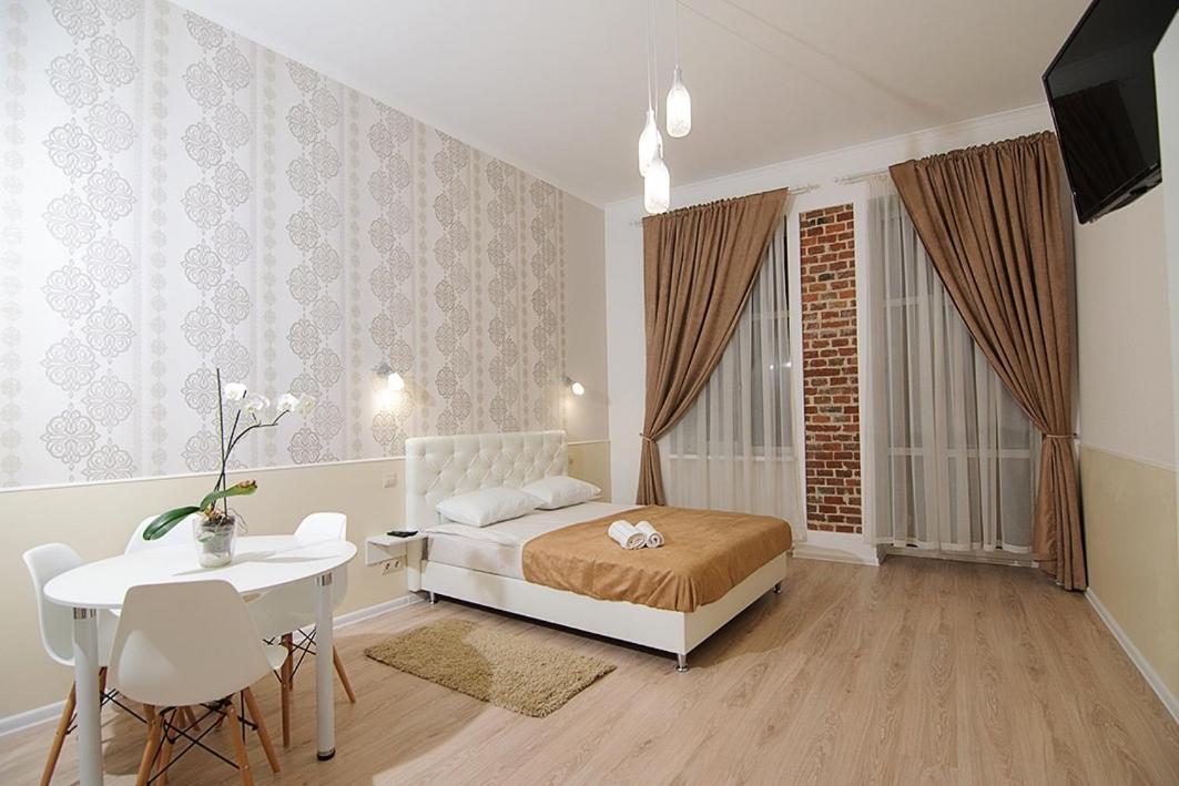 Luxury Apartment Near Rynok Square Lviv Exterior photo
